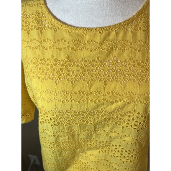 Talbots Petites Women's Yellow Eyelet Cotton Short Sleeve Top - P  Zippered Side - Picture 3 of 12